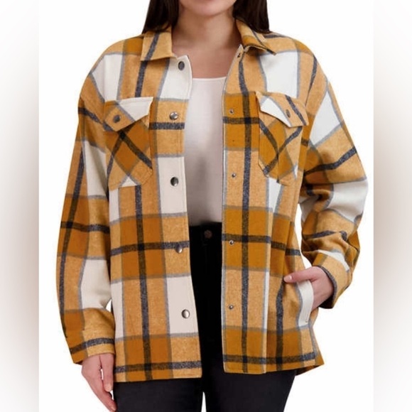 HFX Jackets & Blazers - Women's Mustard, Navy and White Plaid Utility Shacket w/ Snaps Women’s Large
